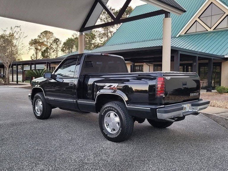 1998 chevy Silverado - Image 4