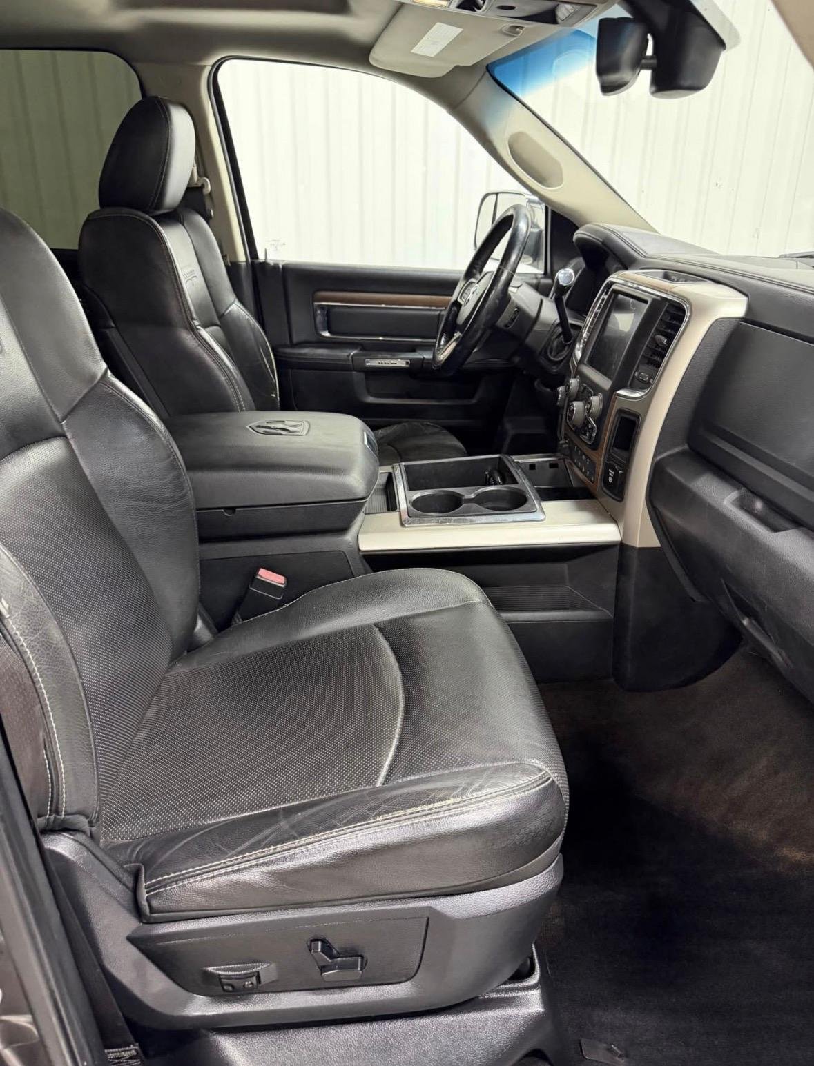HILUX - Image 4
