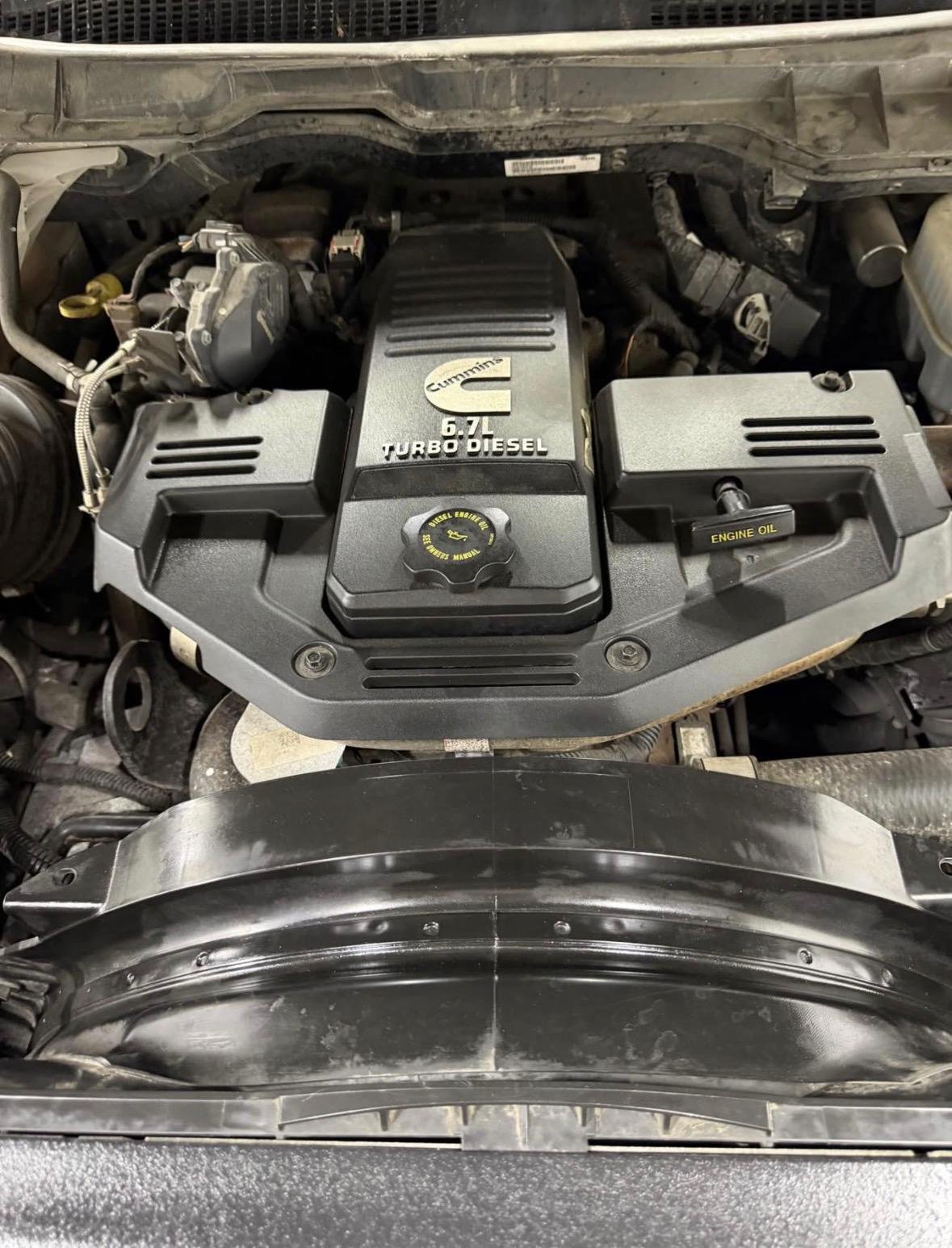 HILUX - Image 7